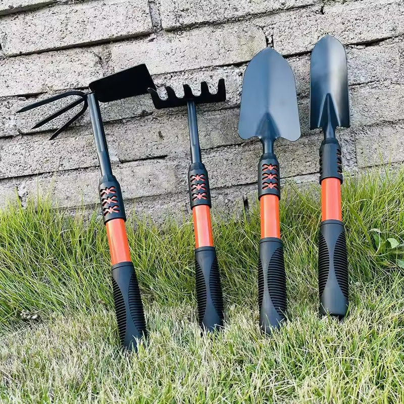 Professional Heavy Duty Garden Rake - Durable Steel Lawn Leveling Tool for Efficient Soil & Debris Management (8)