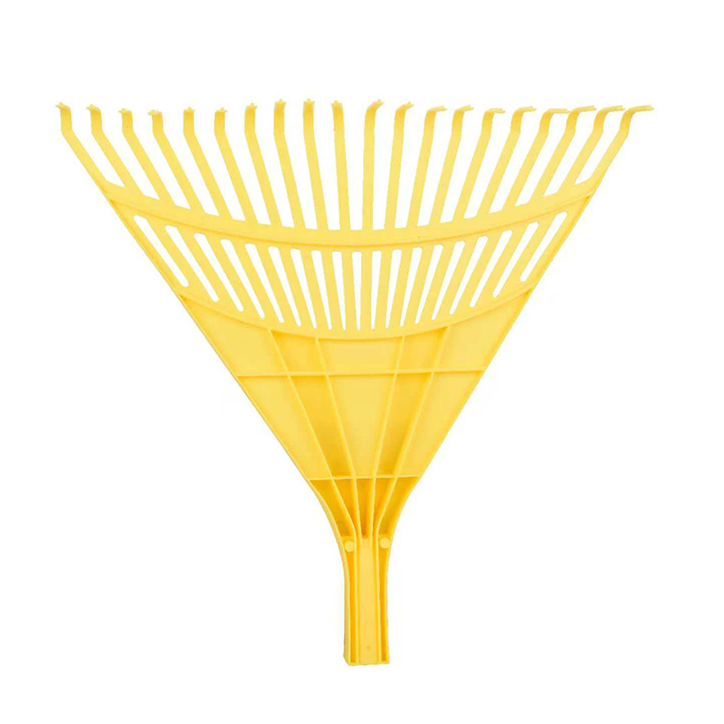 The 20-Teeth Plastic Rake That Cleans Up in Every Aisle